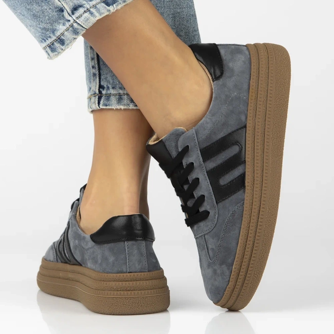 Skórzane sneakersy Filippo DP7114/25 BL niebieskie