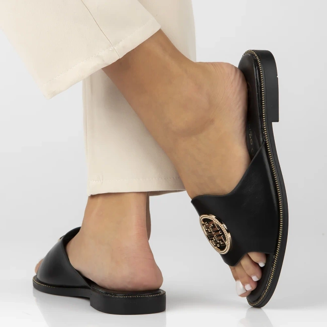 Klapki Filippo DK6908/25 BK czarne 