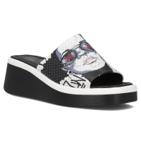 Skórzane klapki Filippo DK6820/25 WH białe