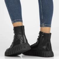 Leather ankle boots Filippo DBT6312/25 BK black