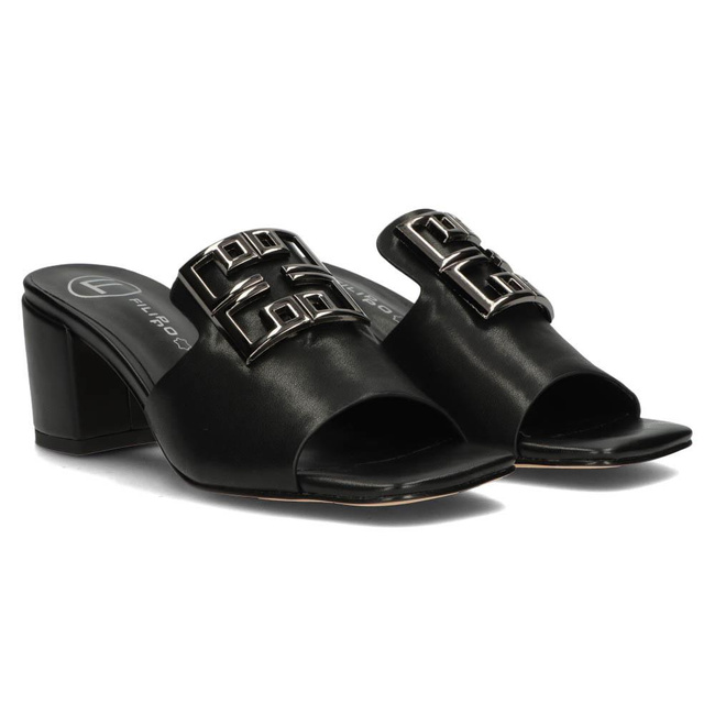 Leather flip-flops Filippo DK3731/22 BK black