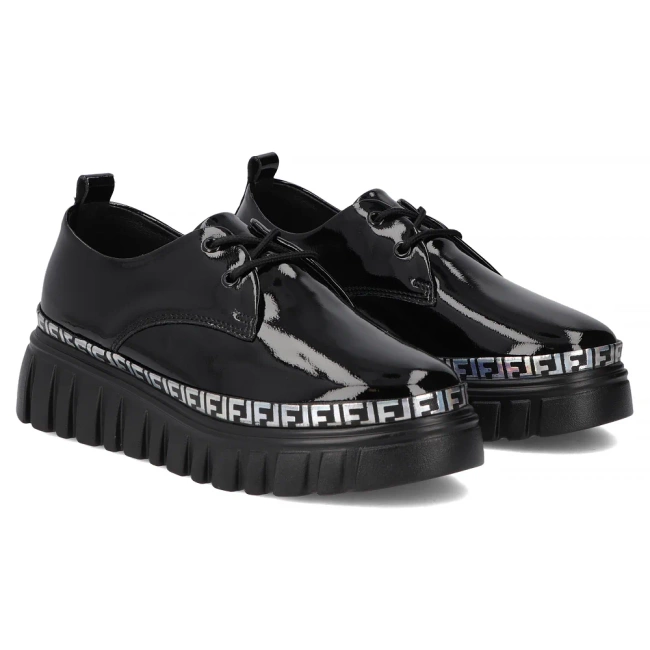 Leather sneakers Filippo DP6846/25 BK L black