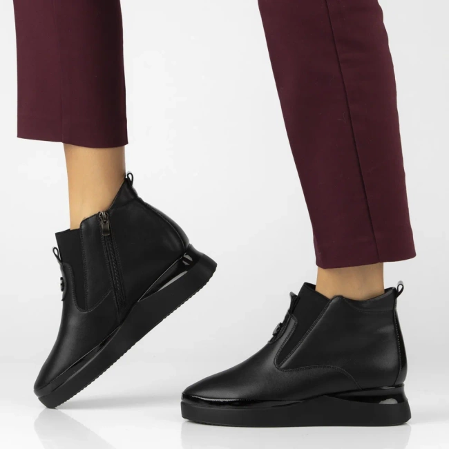 Leather ankle boots Filippo DBT7392/25 BK black