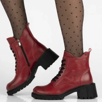 Skórzane botki na obcasie Filippo DBT7133/25 RD czerwone