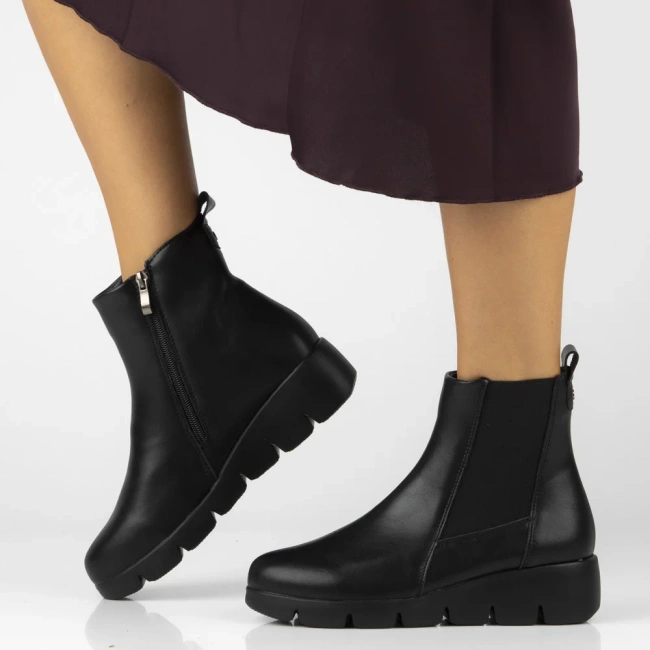 Leather ankle boots Filippo DBT7293/25 BK black