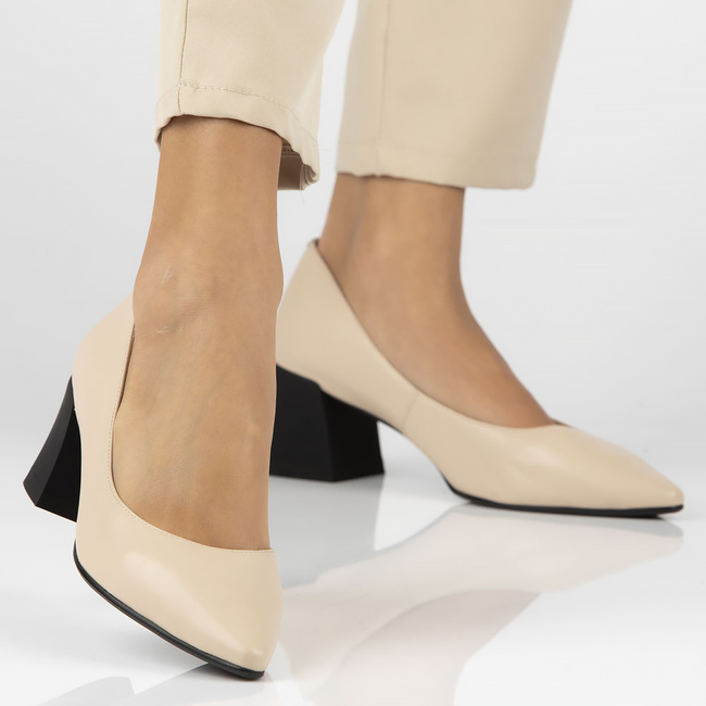 Leather pumps Filippo DP4433/23 BE beige