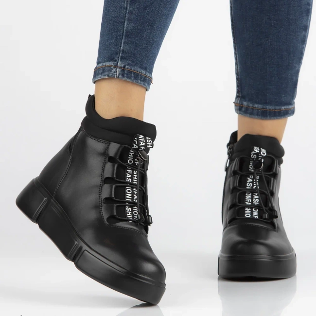 Leather ankle boots Filippo DBT6532/25 BK black