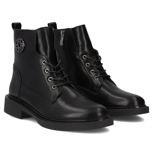 Leather ankle boots Filippo DBT6501/25 BK black