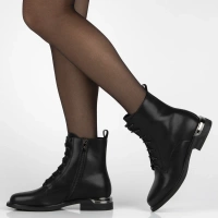 Leather ankle boots Filippo DBT7193/25 BK black