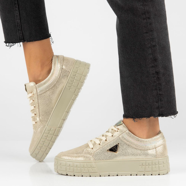 Leather shoes FILIPPO  DP4245/23 GO gold