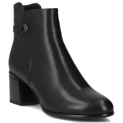 Leather ankle boots Filippo DBT7377/25 BK black