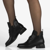 Leather ankle boots Filippo DBT7191/25 BK black