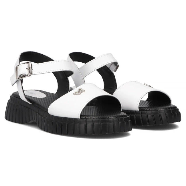 Leather sandals Filippo DS6811/25 WH white