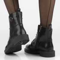 Leather ankle boots Filippo DBT6501/25 BK black