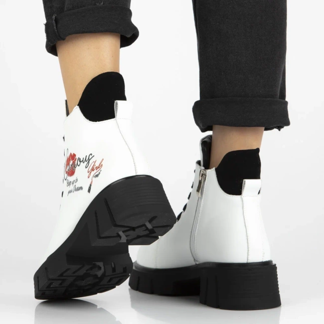 Leather ankle boots Filippo DBT7147/25 WH white