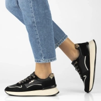 Skórzane sneakersy Filippo DP7103/25 BK czarne