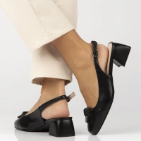 Skórzane czółenka Filippo DP6945/25 BK czarne