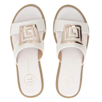 Klapki Filippo DK3703/25 WH białe