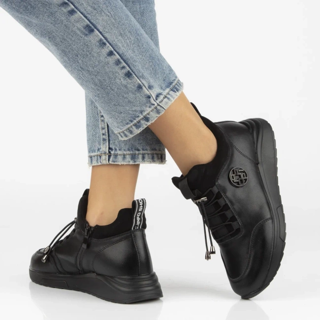 Skórzane botki na platformie Filippo DBT7168/25 BK czarne