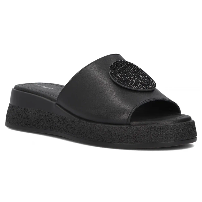 Skórzane klapki Filippo DK6987/25 BK czarne