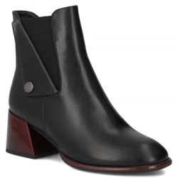 Leather ankle boots Filippo DBT7472/25 BK black