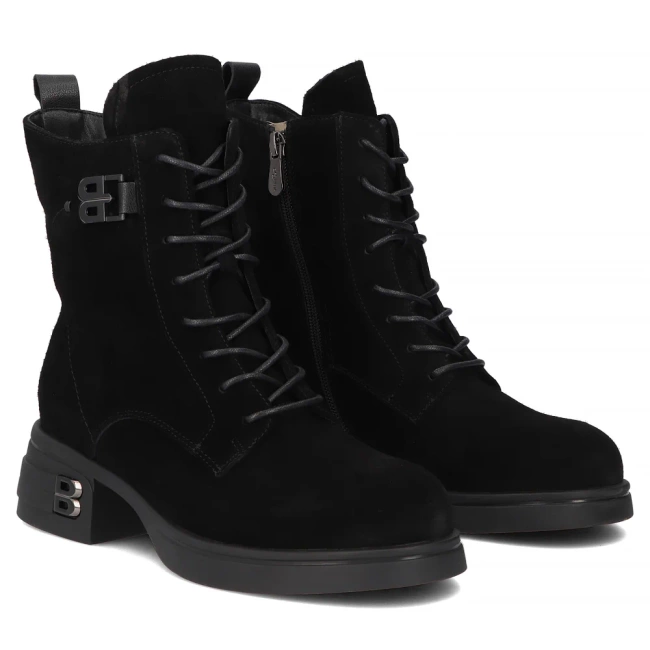 Leather ankle boots Filippo DBT7181/25 BK black