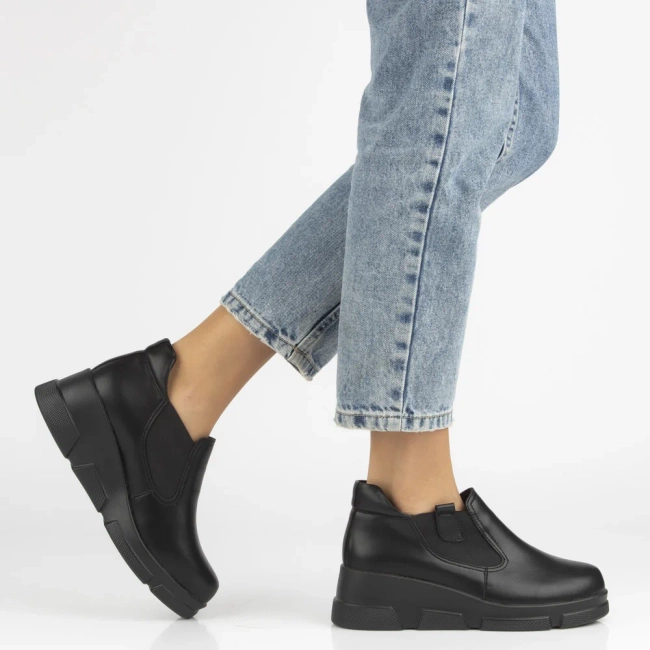 Leather ankle boots Filippo DBT7164/25 BK black