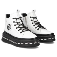 Leather ankle boots Filippo DBT7120/25 WH white