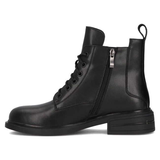 Leather ankle boots Filippo DBT6320/24 BK black