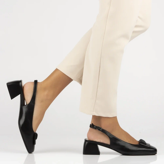 Skórzane czółenka Filippo DP6945/25 BK czarne