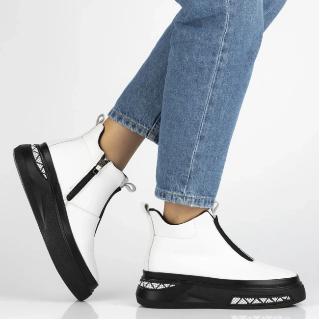 Leather ankle boots Filippo DBT7277/25 WH white