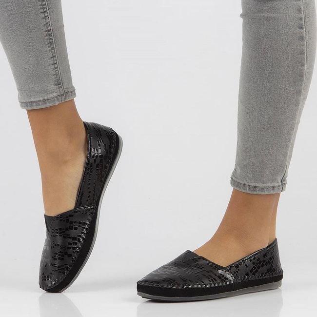 Leather shoes Filippo DP031/22 BK black
