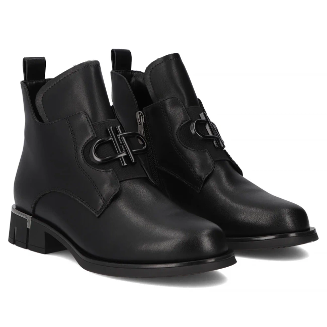 Leather ankle boots Filippo DBT7191/25 BK black