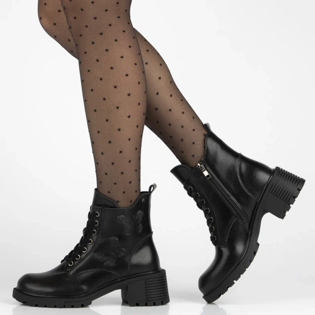 Skórzane botki na obcasie Filippo DBT7133/25 BK czarne