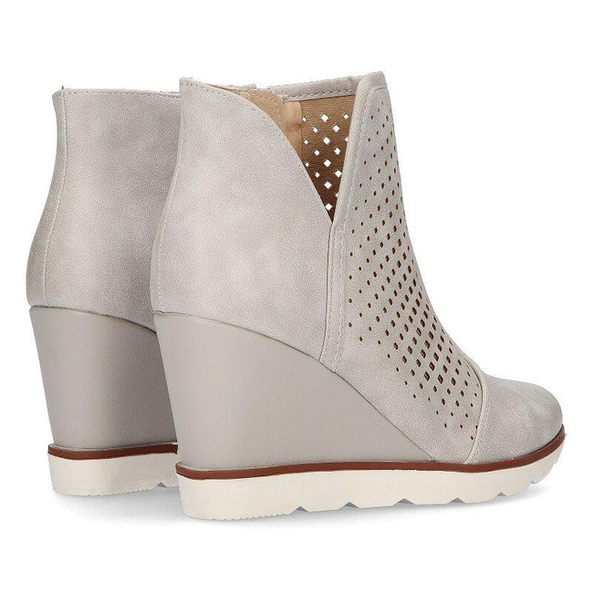 Wedge ankle boots Filippo DBT2069/21 BE beige