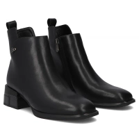 Leather ankle boots Filippo DBT7200/25 BK black