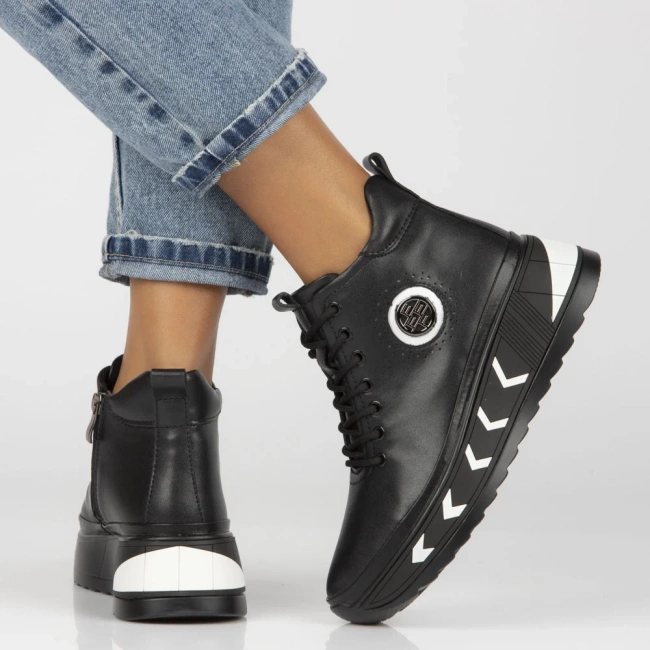 Leather ankle boots DBT4214/25 BK WH black