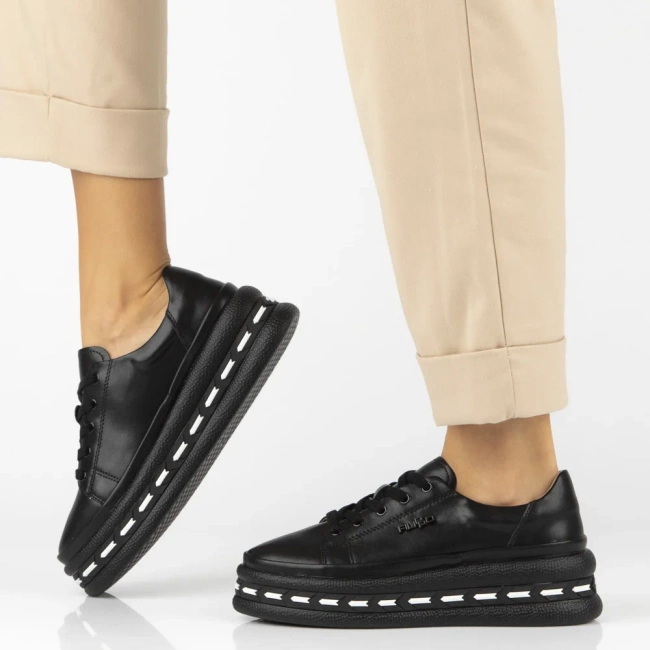 Leather sneakers Filippo DP7119/25 BK black
