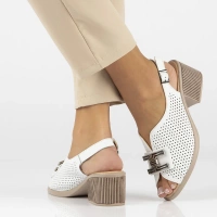 Leather sandals Filippo DS6033/25 WH white