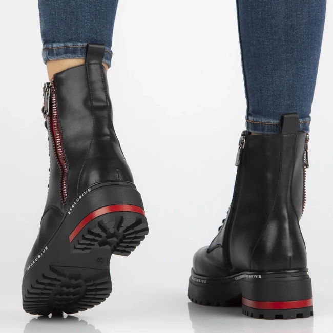 Skórzane botki typu workery Filippo DBT6601/25 BK czarne