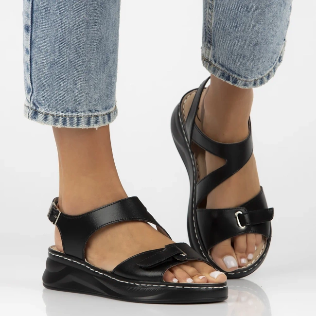 Leather sandals Filippo DS7043/25 BK black