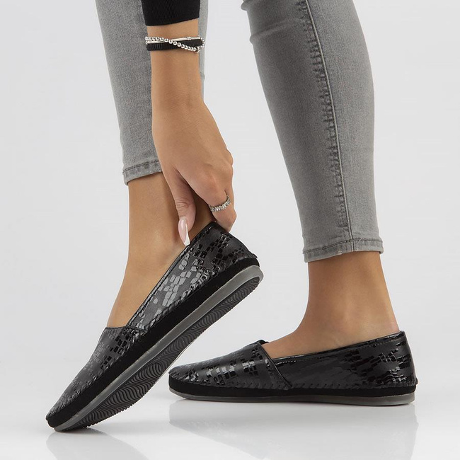 Leather shoes Filippo DP031/22 BK black