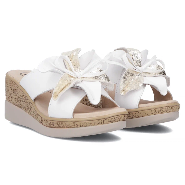Leather flip-flops Filippo DK7039/25 WH white