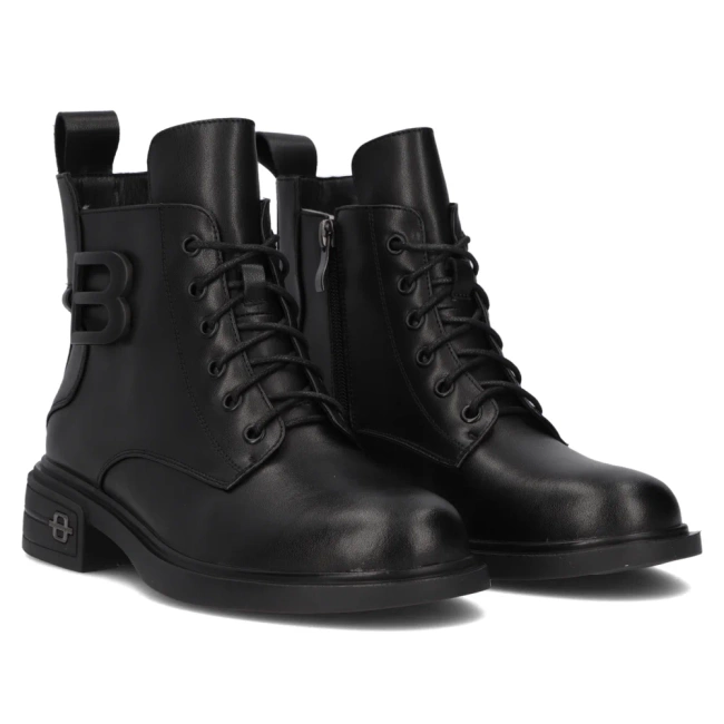 Leather ankle boots Filippo DBT6320/24 BK black