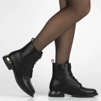 Skórzane trzewiki Filippo DBT7193/25 BK czarne