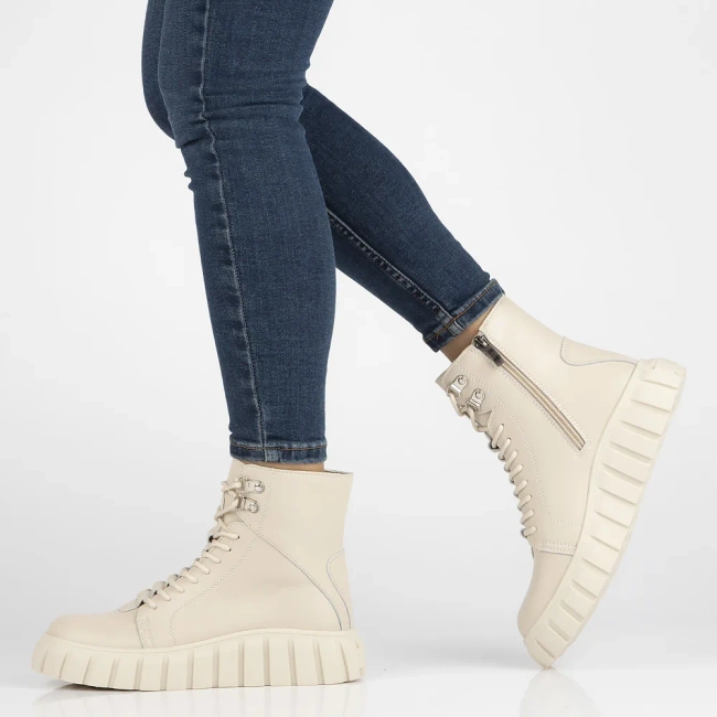 Skórzane trzewiki Filippo DBT6312/25 BE beżowe