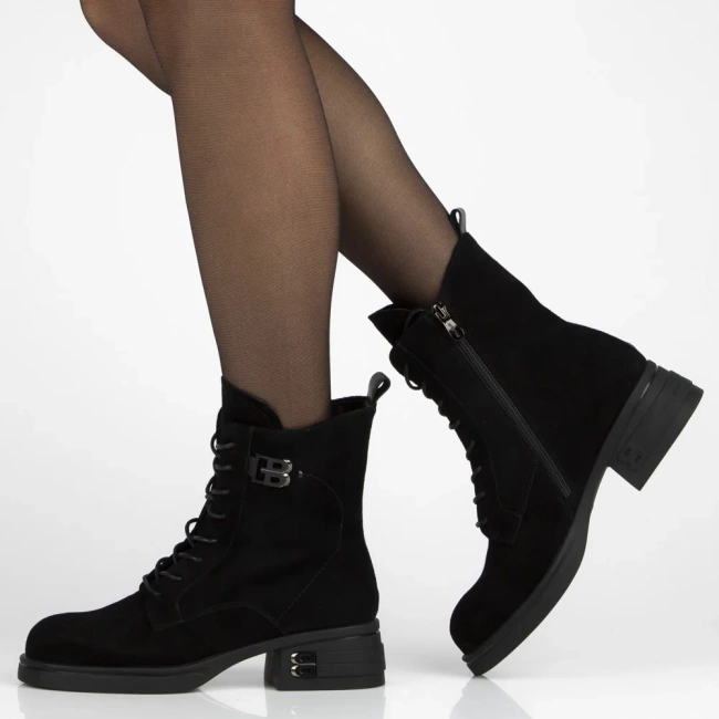 Leather ankle boots Filippo DBT7181/25 BK black