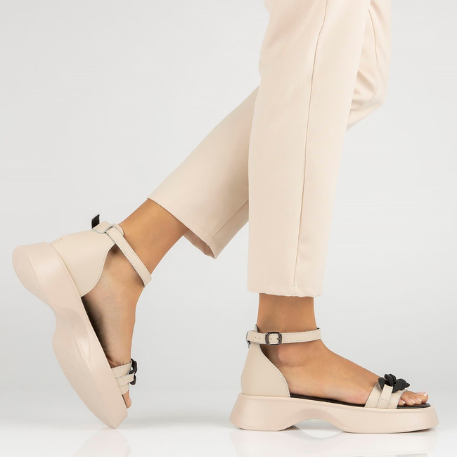 Leather sandals Filippo DS4458/23 BE beige