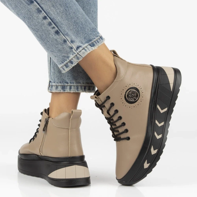 Leather ankle boots DBT4214/25 TP taupe