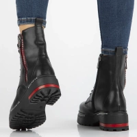 Skórzane botki typu workery Filippo DBT6601/25 BK czarne